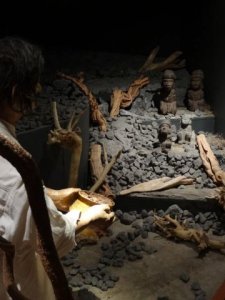 C_phoca_thumb_l_06. Offrande maya (bis)